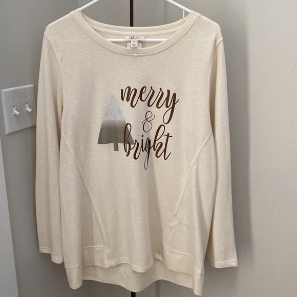 Style & Co. long Sleeve Holiday Top. Size Medium. - Picture 6 of 13